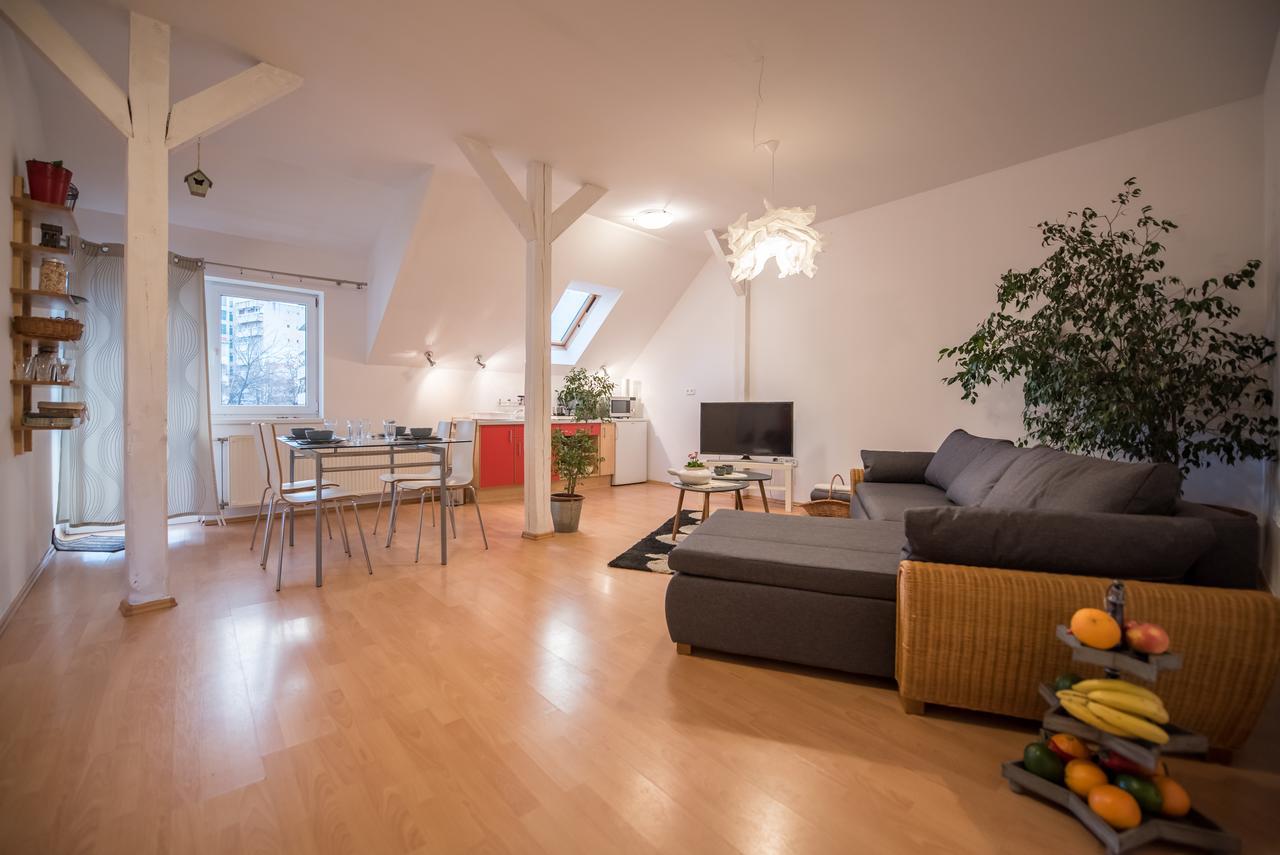 Terra Apartment Сату-Маре Экстерьер фото